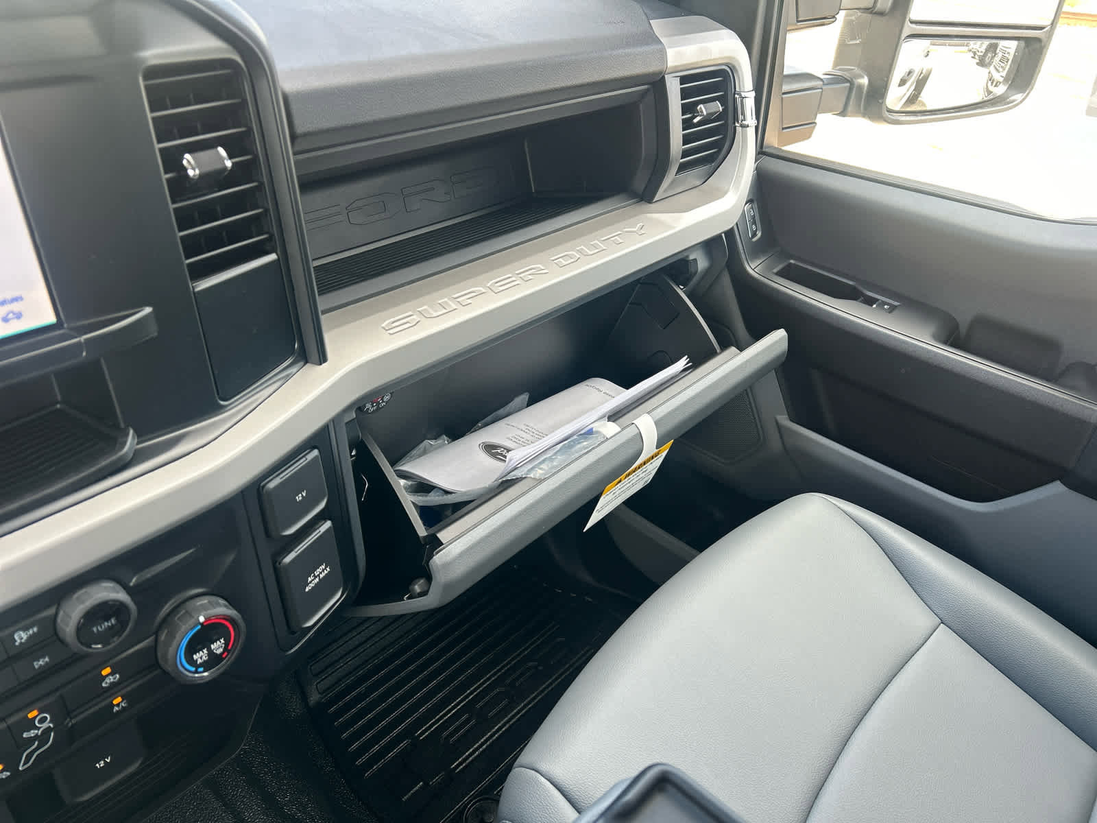 New 2026 Ford F550 XL w/ XL Chrome Package image 47