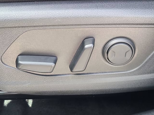 Used 2025 Kia Sportage SX FWD image 22