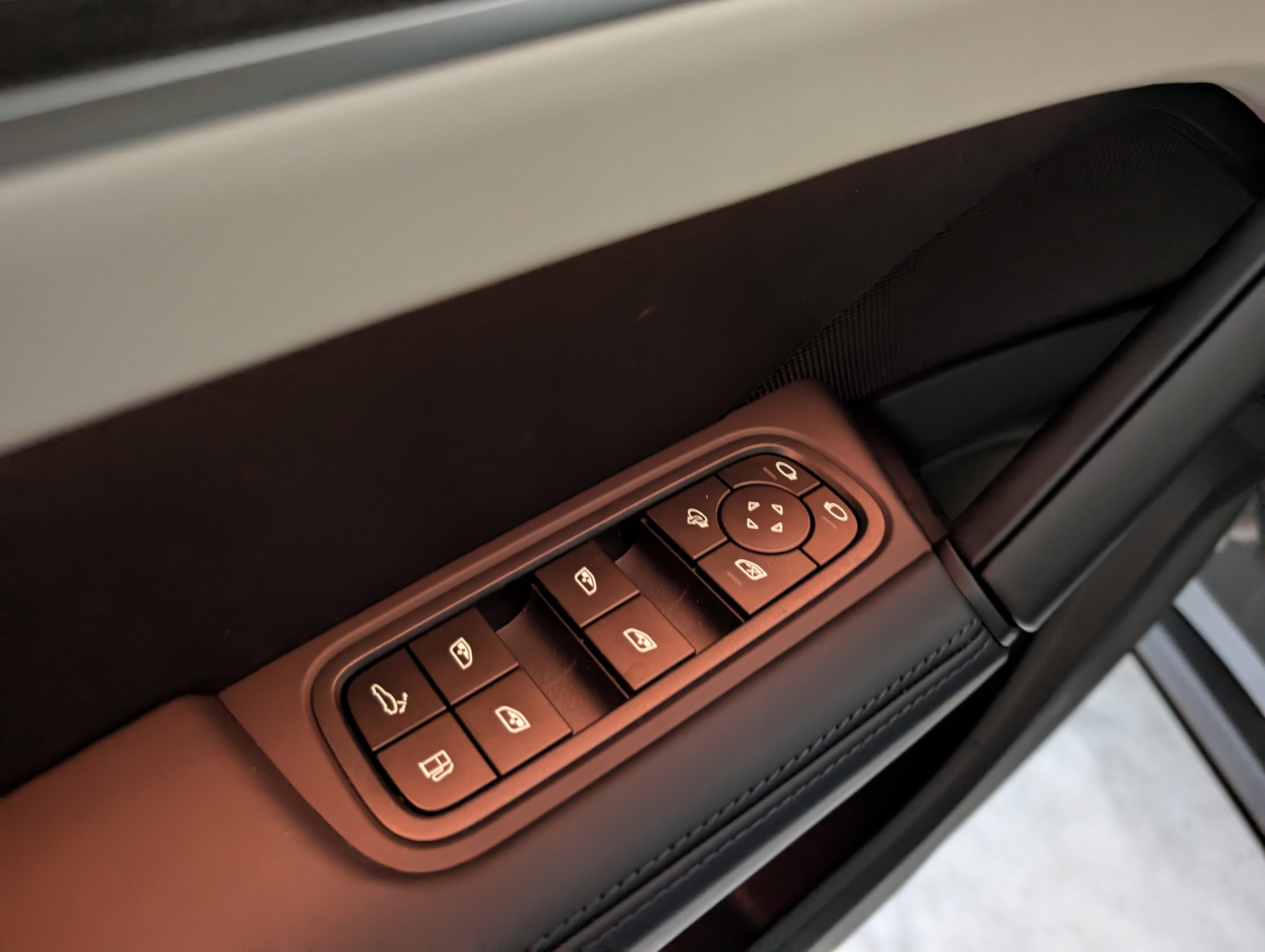 New 2026 Porsche Cayenne E-Hybrid image 32