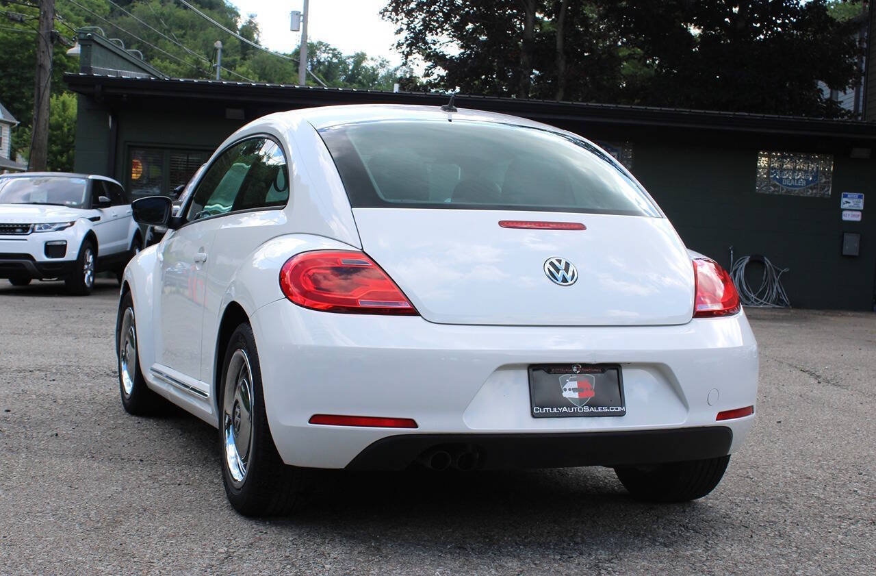 Used 2012 Volkswagen Beetle 2.5 FWD image 5