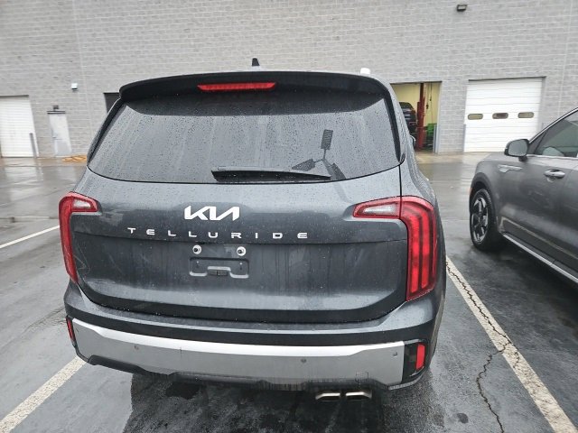 Used 2023 Kia Telluride S w/ S Sunroof Package image 9