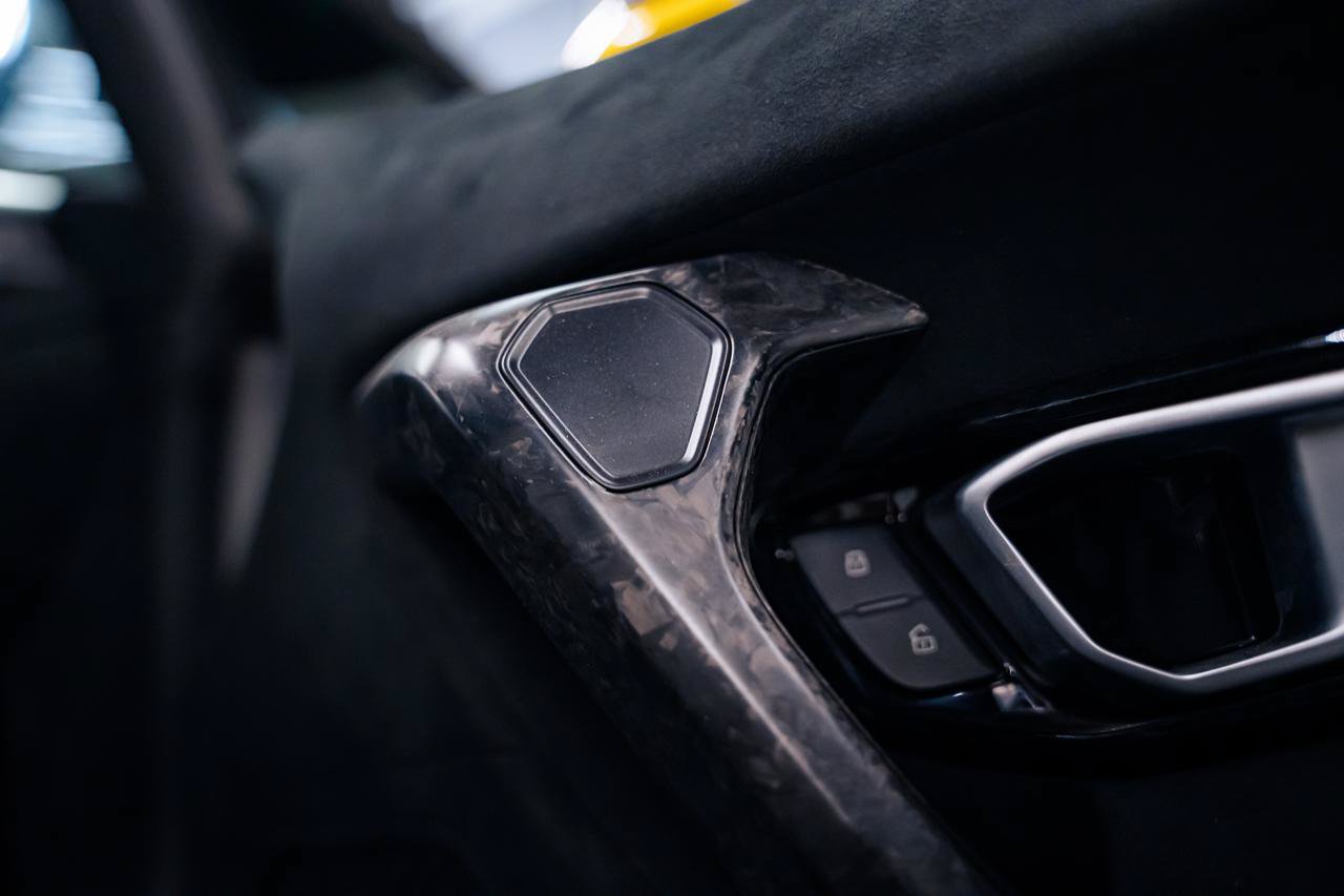 Used 2018 Lamborghini Huracan AWD/4WD image 81
