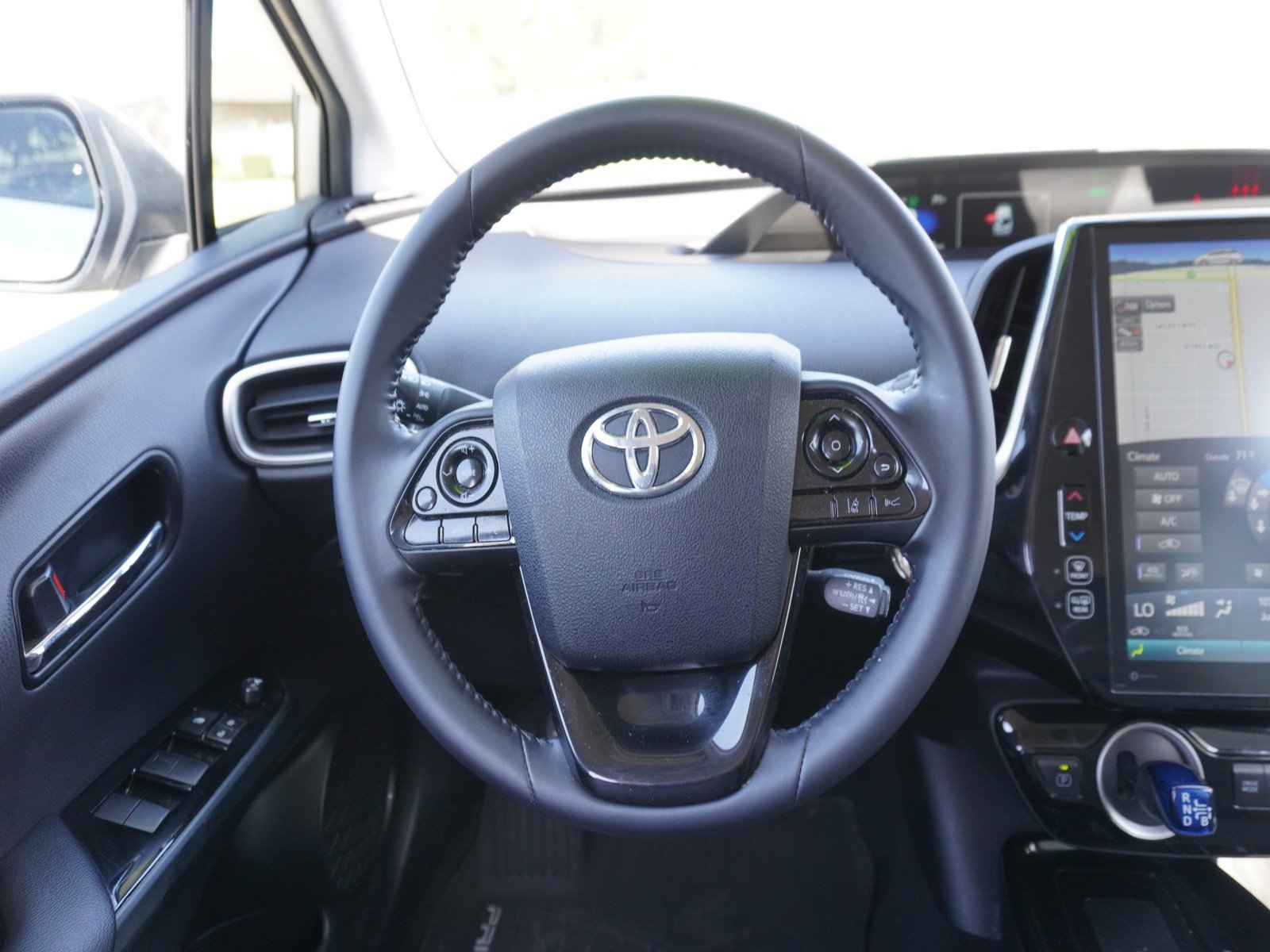 Used 2021 Toyota Prius Prime XLE FWD image 19