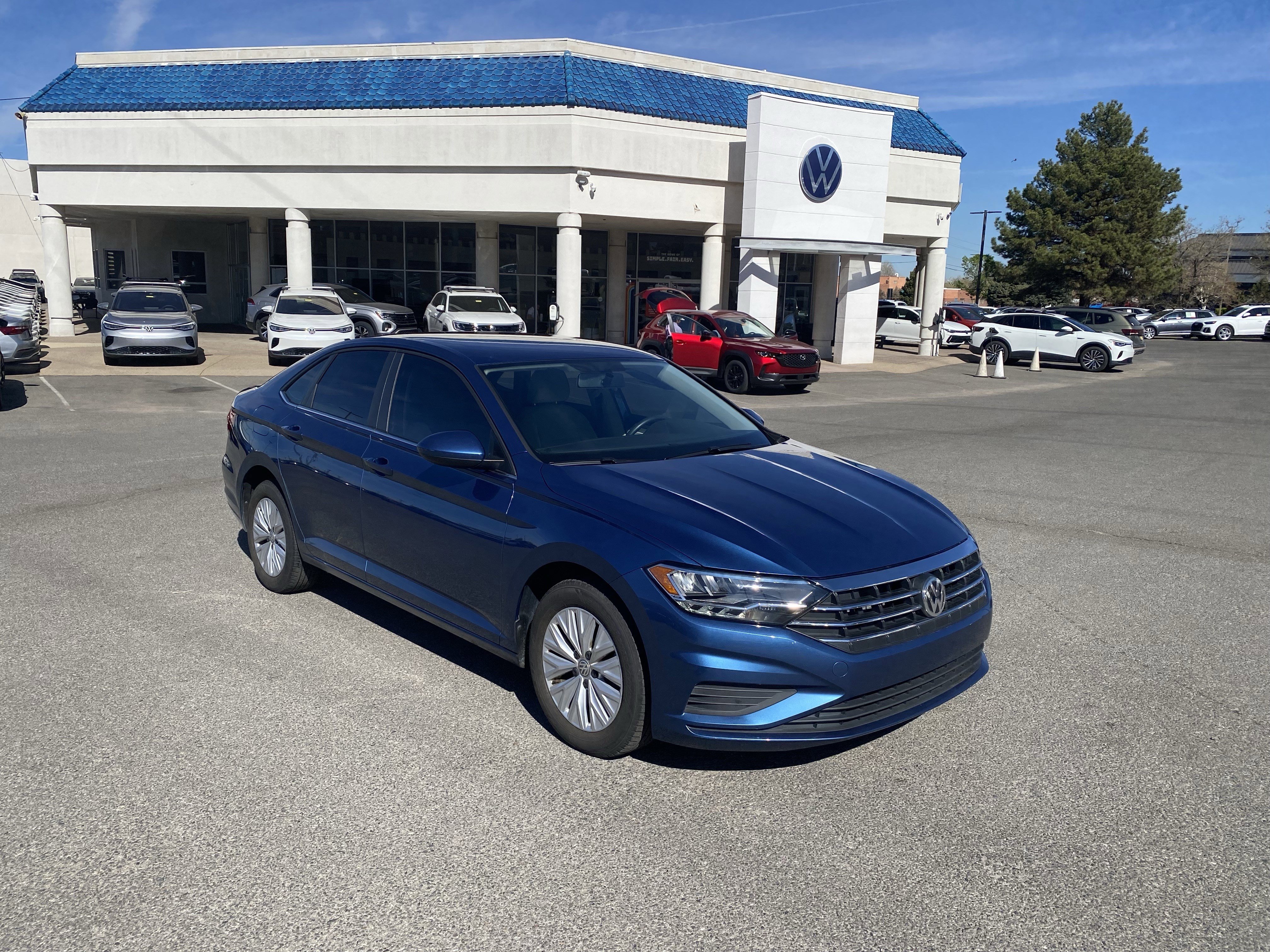 Used 2019 Volkswagen Jetta S image 2