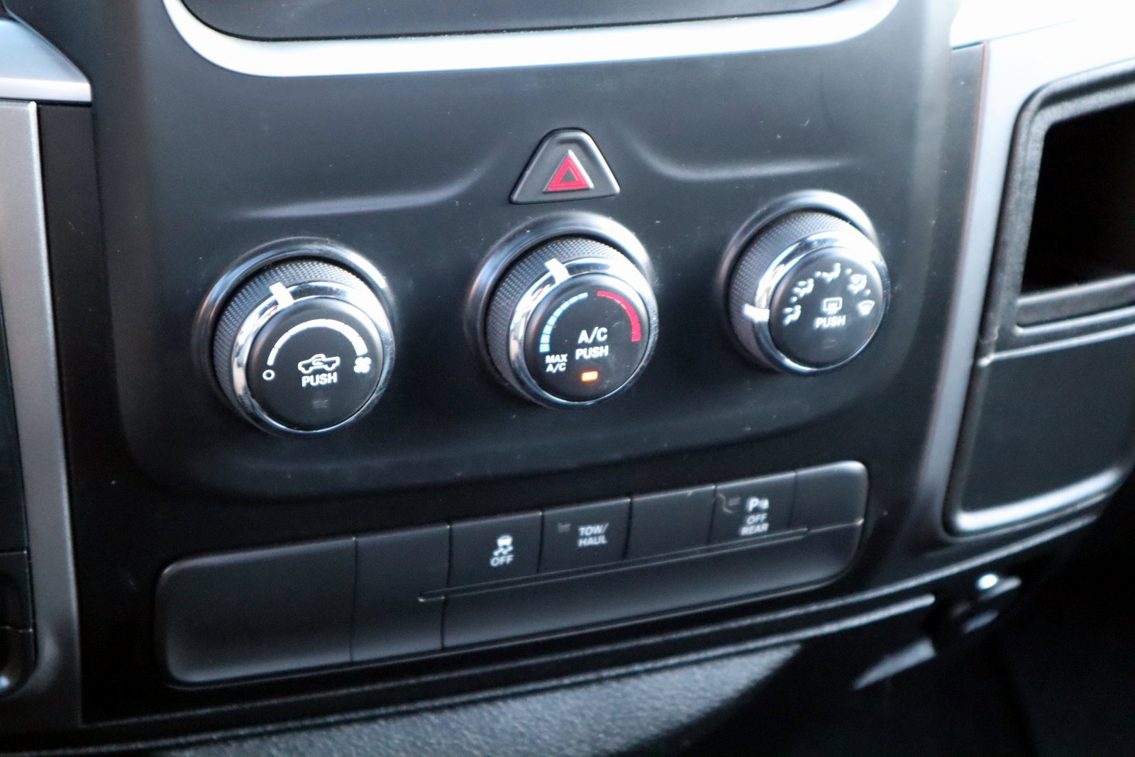 Used 2022 RAM 1500 Classic Warlock image 26