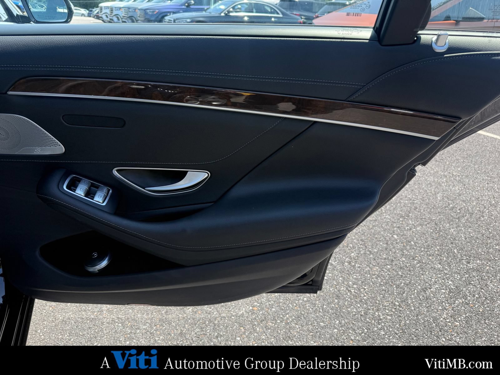 Used 2015 Mercedes-Benz S 550 4MATIC Sedan image 26