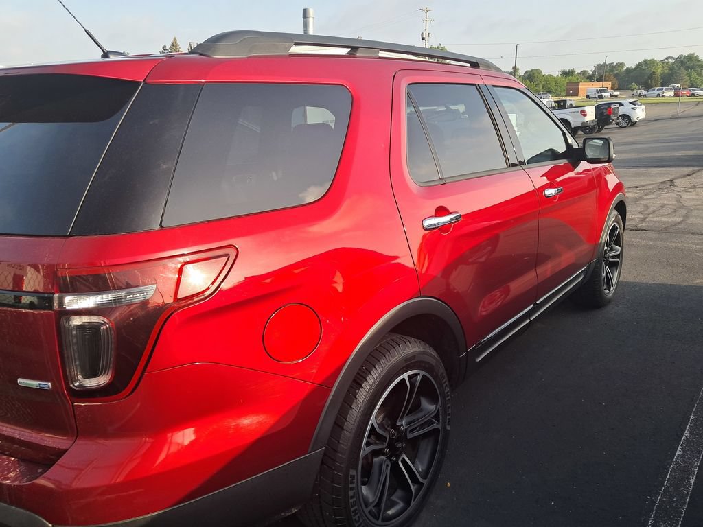 Used 2014 Ford Explorer Sport w/ Equipment Group 401A AWD/4WD image 7