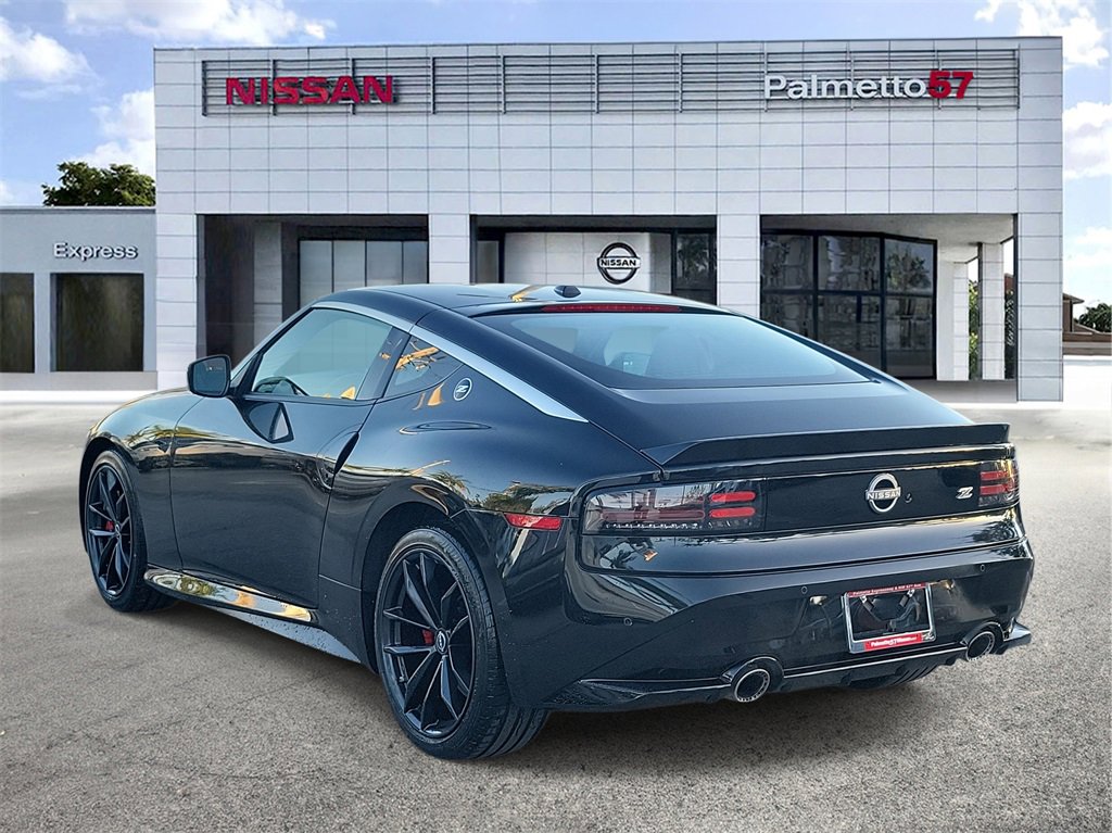 Certified 2024 Nissan Z Performance w/ Floor Mat Package image 4