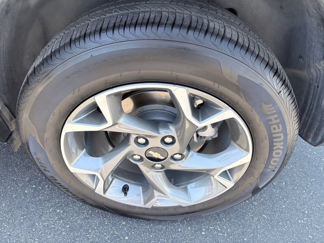 Used 2025 Chevrolet Trax LT FWD image 25
