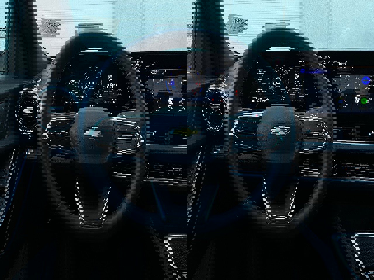 Used 2025 Chevrolet Equinox LT image 31