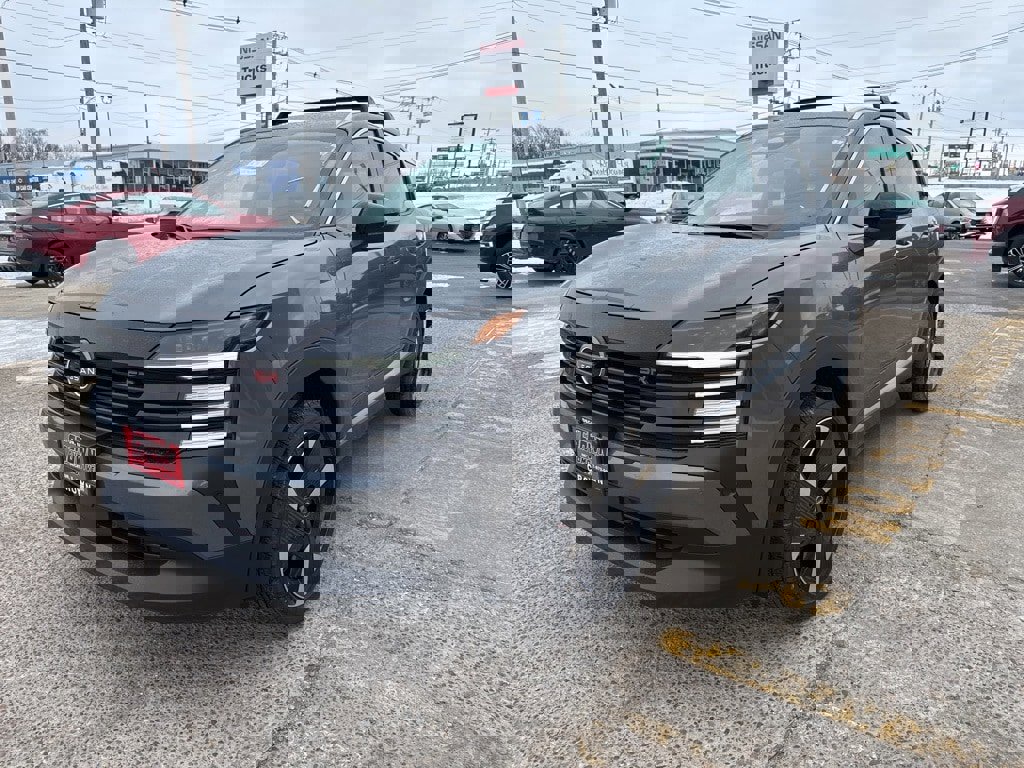 New 2026 Nissan Kicks SR image 8