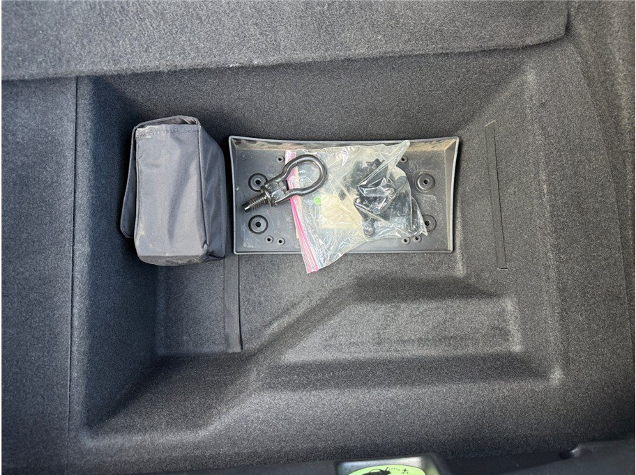Used 2021 Jaguar F-TYPE R AWD/4WD image 39