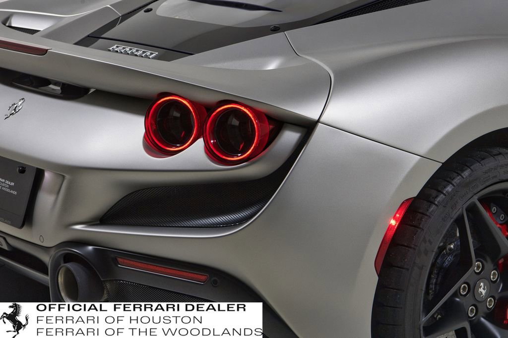 Used 2022 Ferrari F8 Tributo image 27