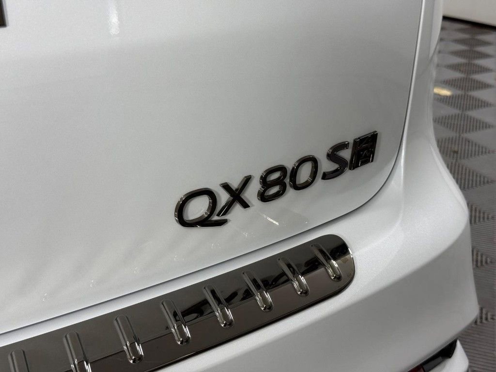 New 2026 INFINITI QX80 4WD image 6
