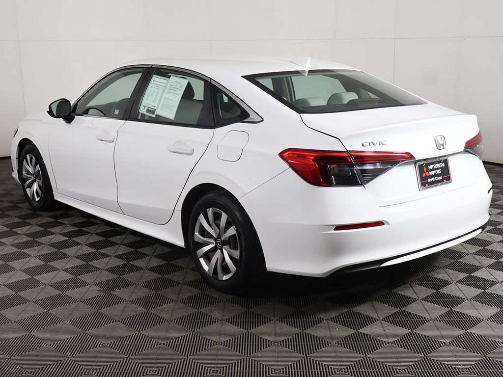 Used 2023 Honda Civic LX image 6