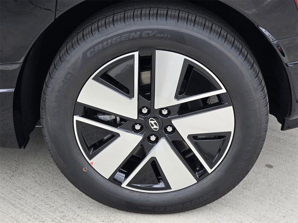 New 2026 Hyundai Ioniq 9 SEL image 5