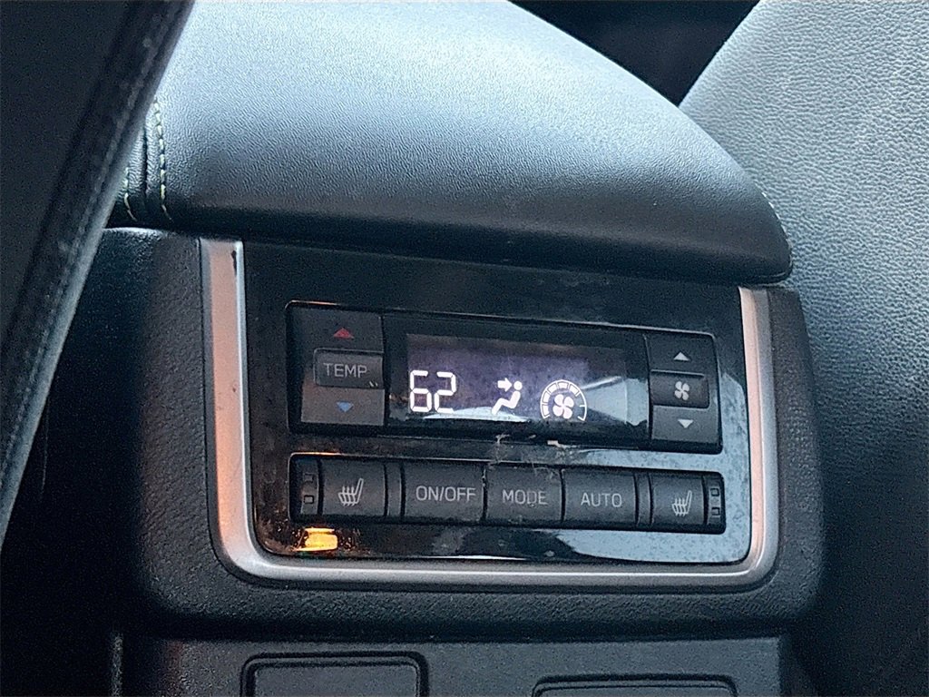 Used 2024 Subaru Ascent Limited image 25