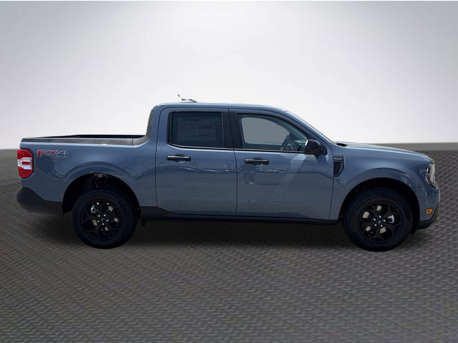 New 2025 Ford Maverick XLT w/ XLT Luxury Package image 5