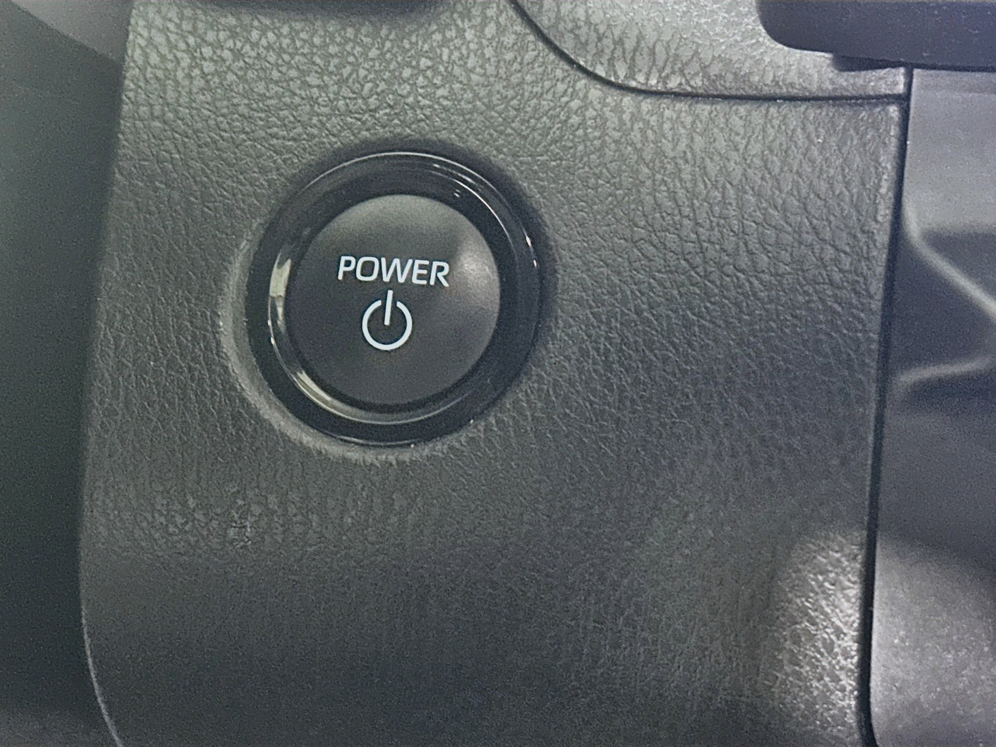 Used 2025 Toyota Camry LE w/ Convenience Package FWD image 20