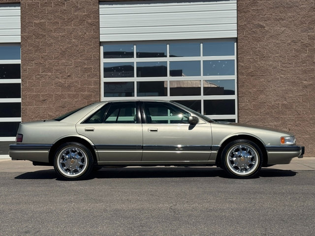 Used 1996 Cadillac Seville SLS image 2
