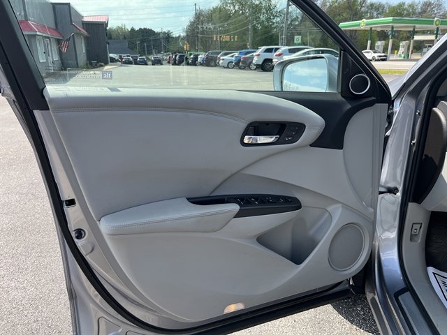 Used 2016 Acura RDX AWD w/ Technology Package image 17