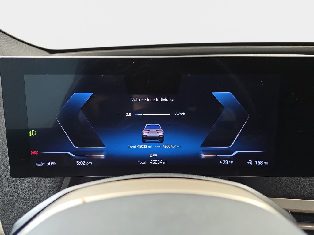 Certified 2024 BMW iX xDrive50 w/ Premium Package AWD/4WD image 19