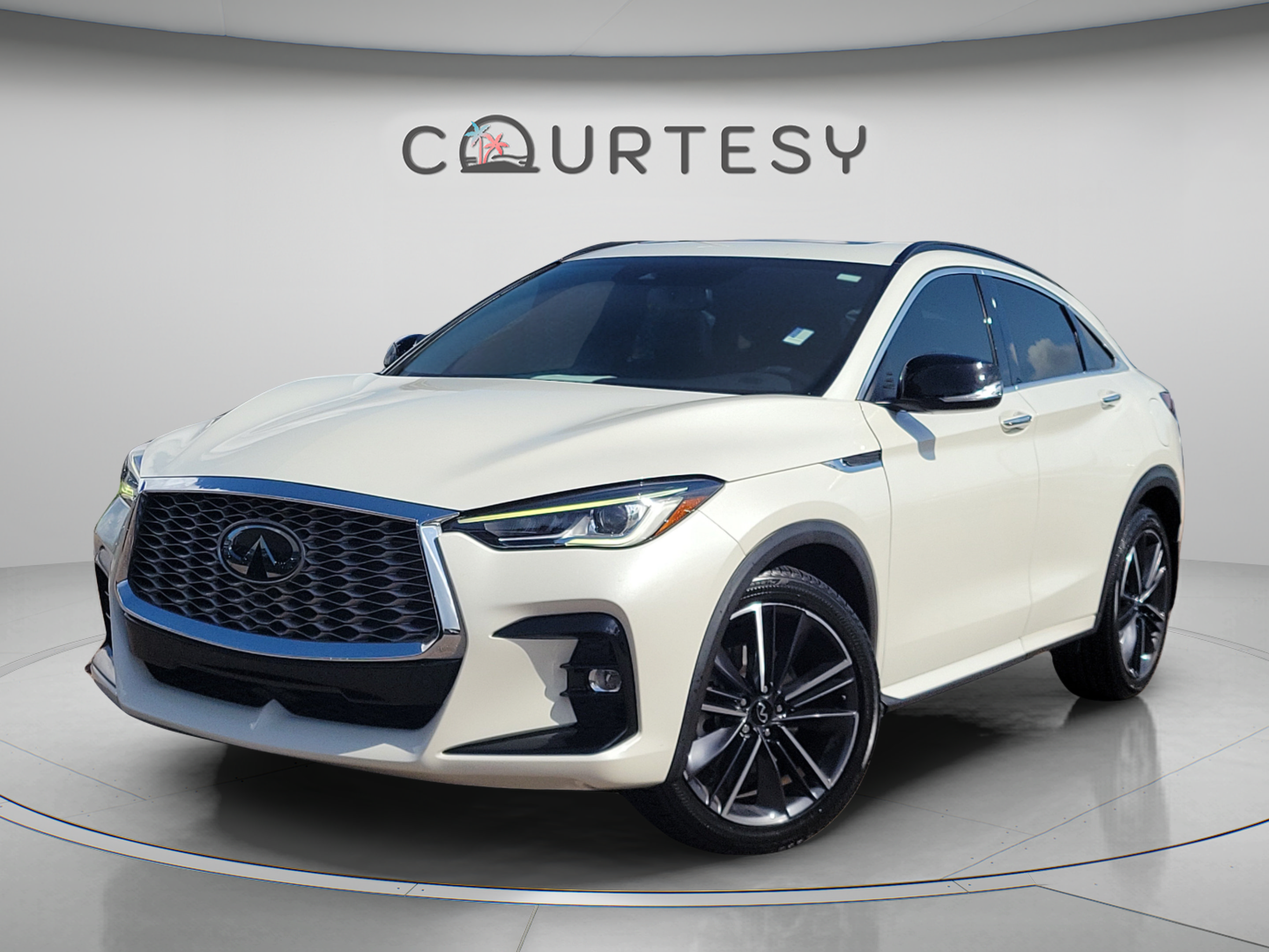 Used 2023 INFINITI QX55 Luxe w/ Cargo Package