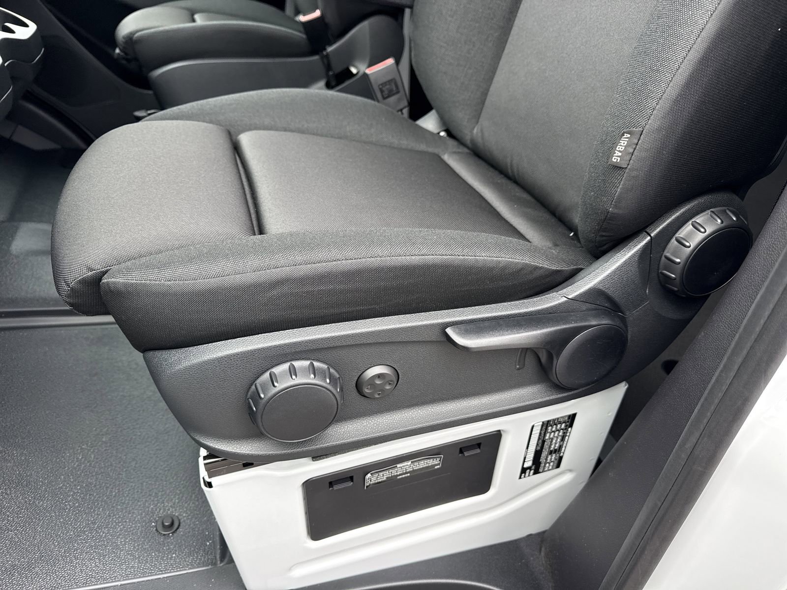 New 2026 Mercedes-Benz Sprinter 2500 image 18