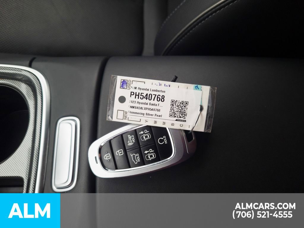 Used 2023 Hyundai Santa Fe Limited image 36
