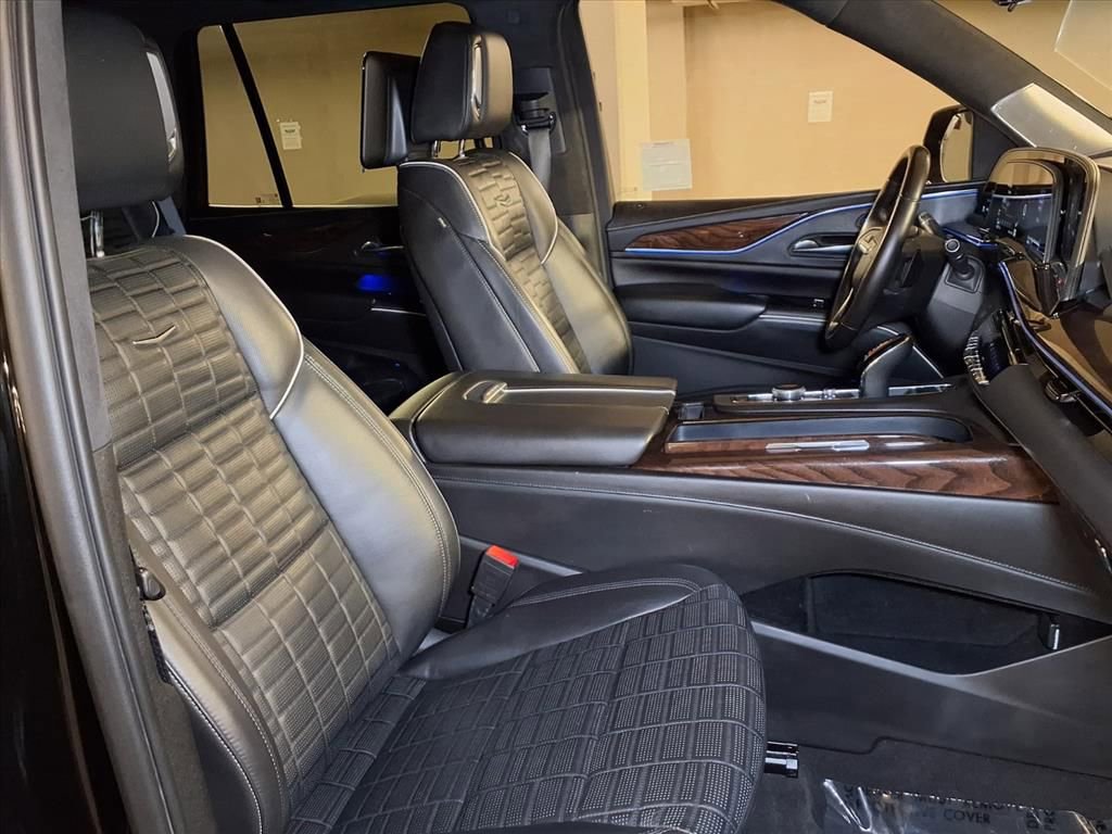 Certified 2023 Cadillac Escalade Premium Luxury Platinum image 25