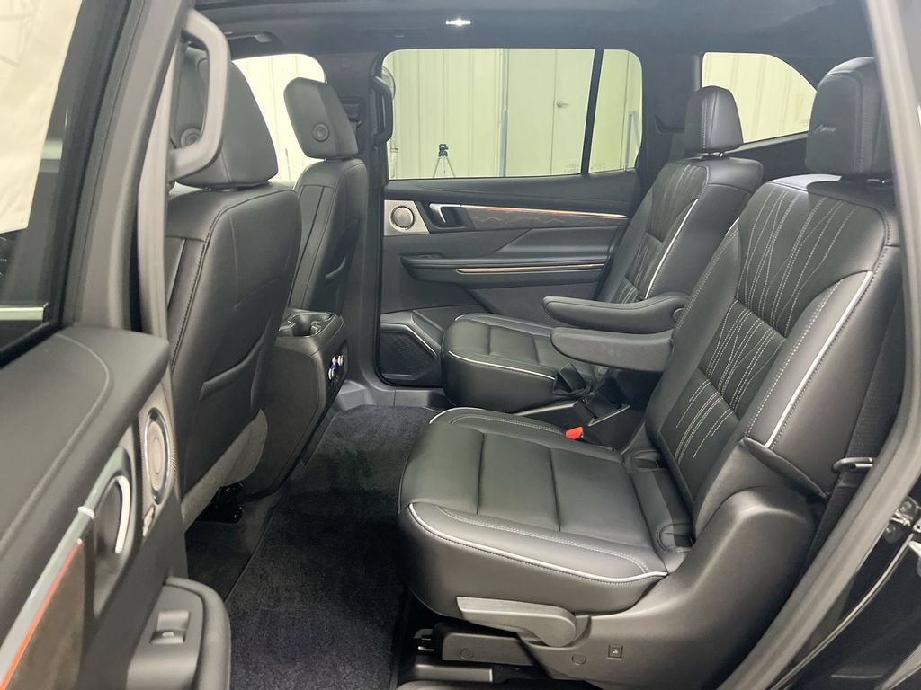 New 2026 Buick Enclave Avenir w/ Super Cruise Package AWD/4WD image 24