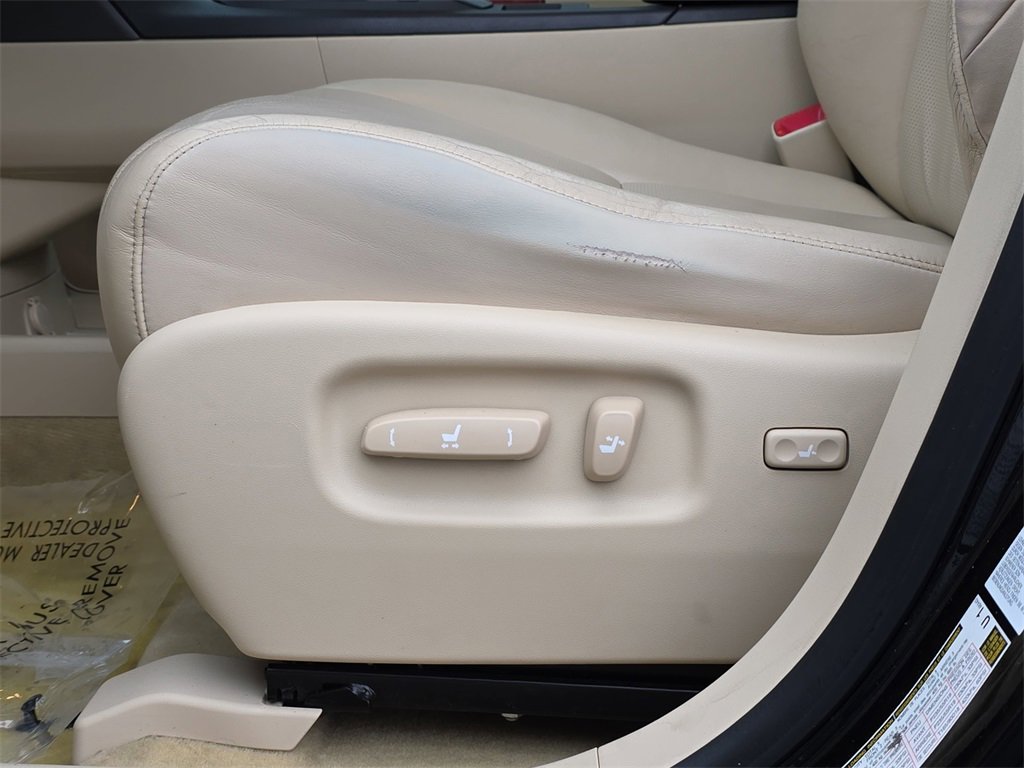 Used 2012 Lexus RX 450h 450h image 34