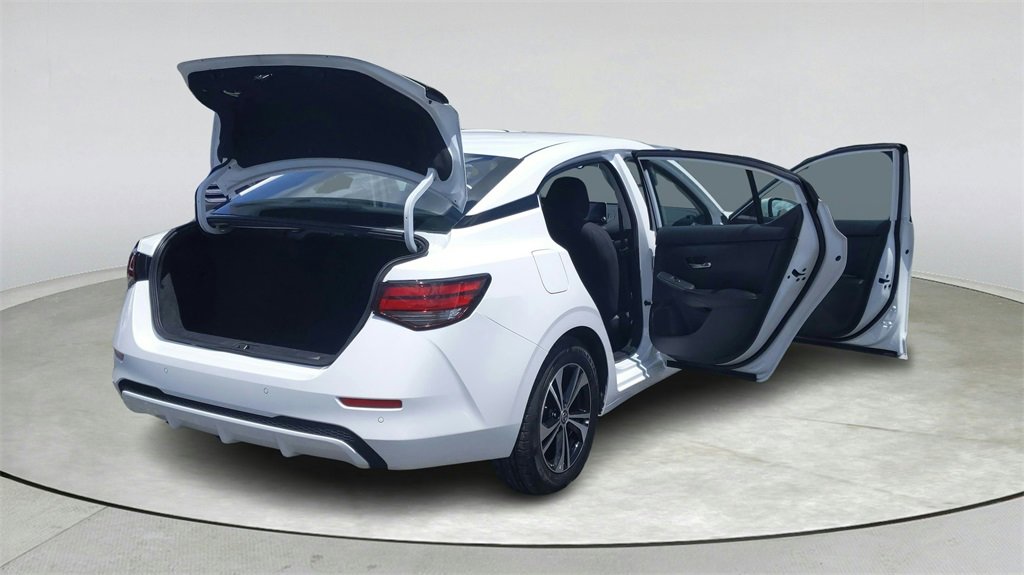 Used 2022 Nissan Sentra SV image 13