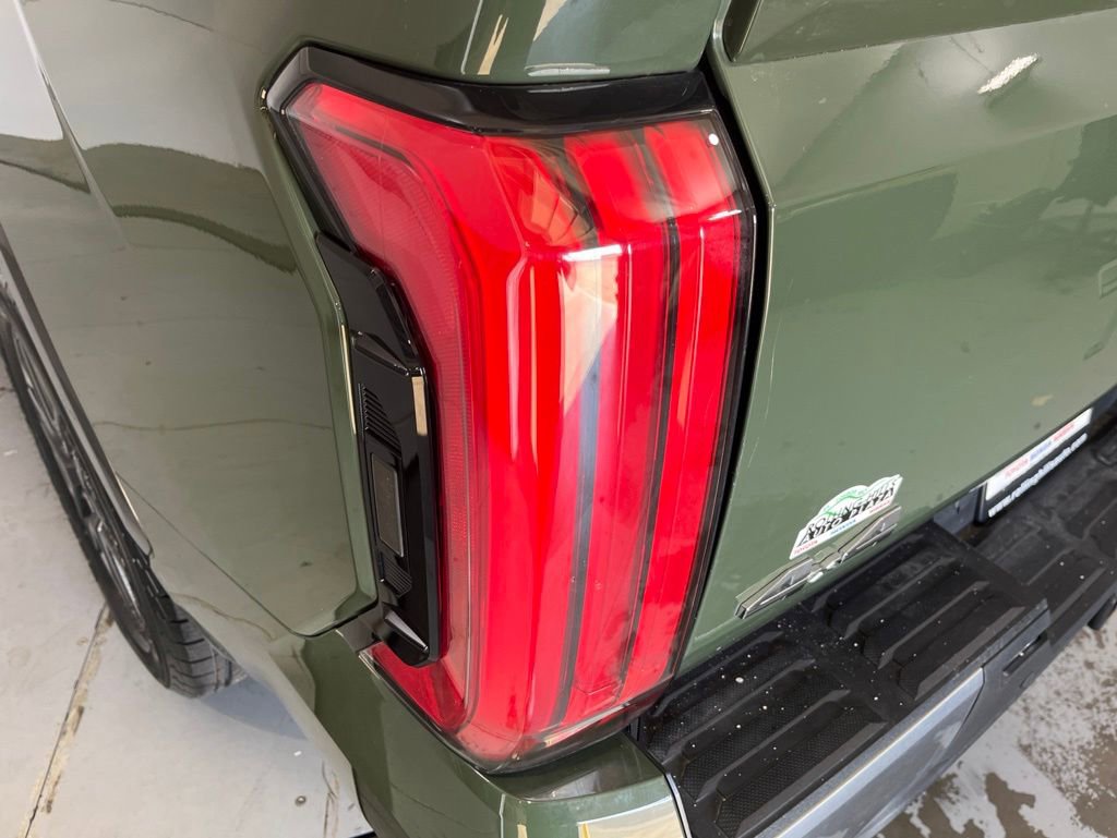 Used 2023 Toyota Tundra Limited AWD/4WD image 44