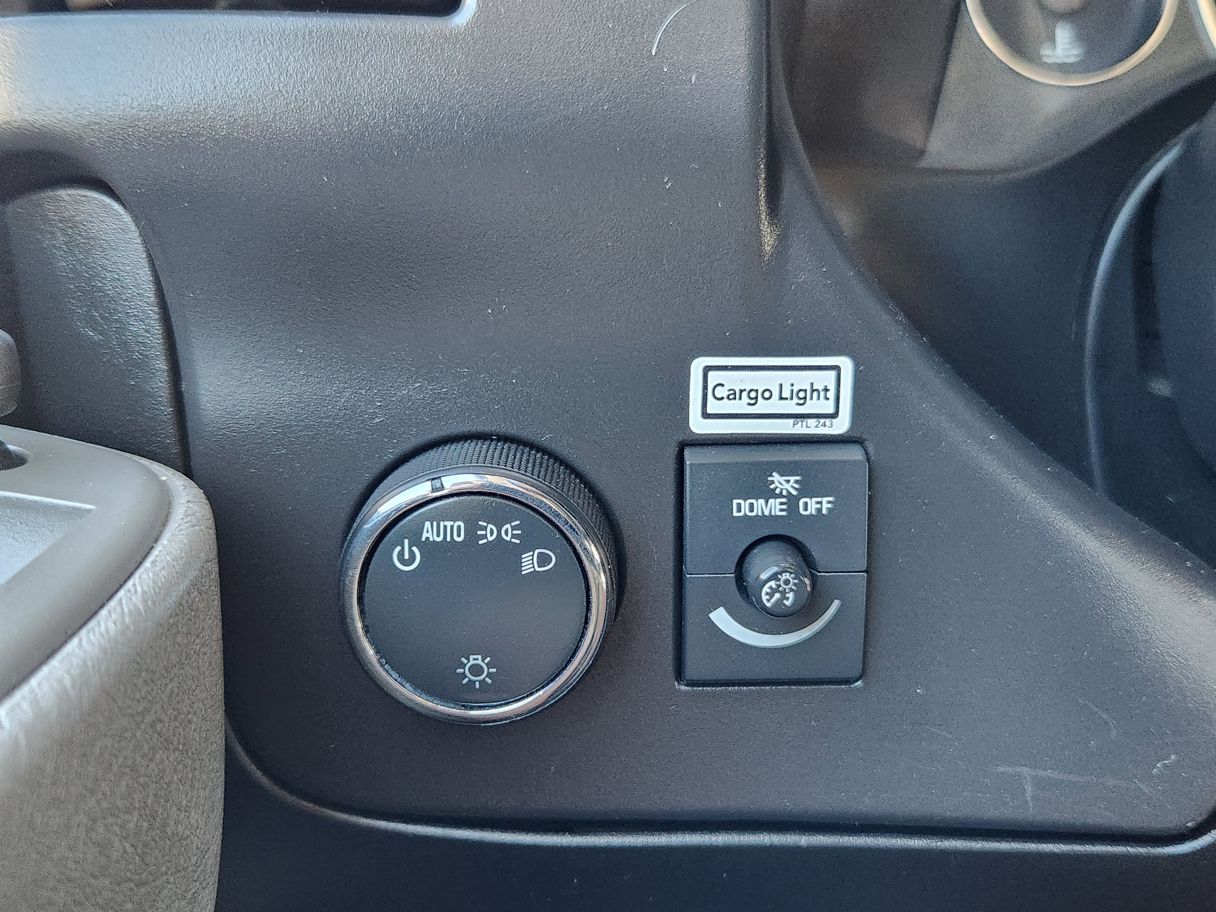 Used 2022 GMC Savana 3500 CUTWAY w/ Power Convenience Package RWD image 19
