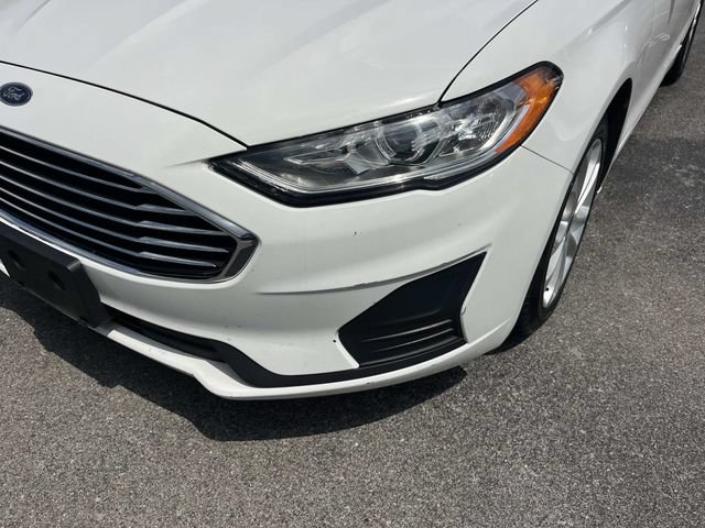 Used 2019 Ford Fusion SE FWD image 9