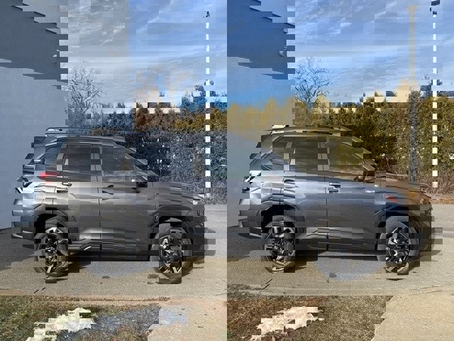 New 2025 Subaru Forester Premium video 2