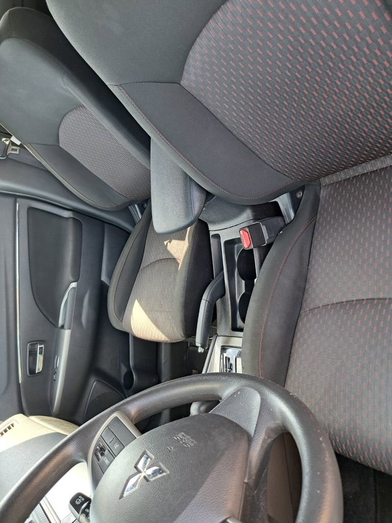 Used 2019 Mitsubishi Outlander Sport ES AWD/4WD image 10