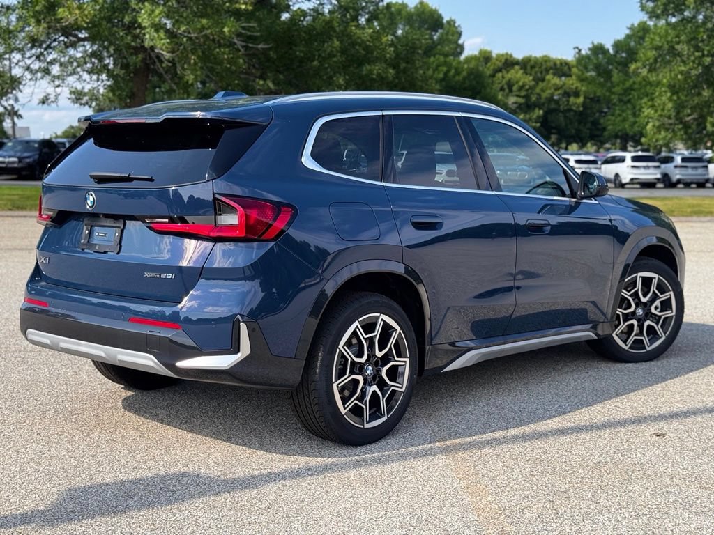 New 2026 BMW X1 xDrive28i w/ Convenience Package AWD/4WD image 6