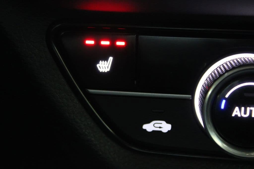 Certified 2025 Honda HR-V EX-L image 30