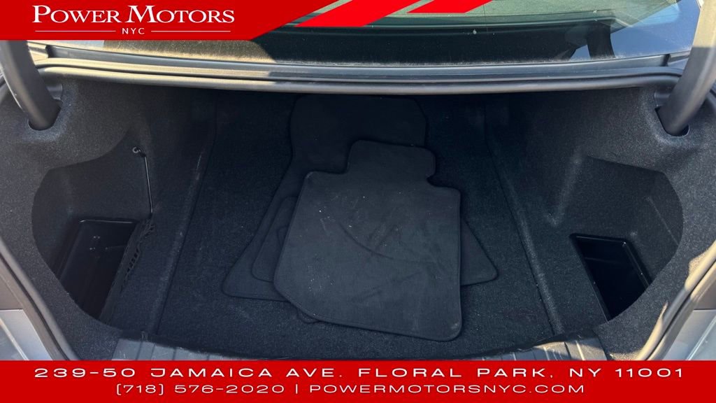Used 2024 BMW 330i xDrive Sedan w/ Convenience Package image 22