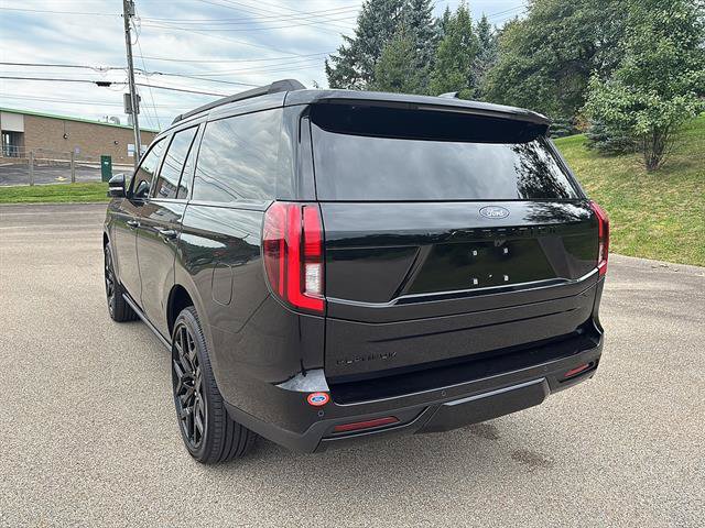 New 2027 Ford Expedition Platinum w/ Stealth Performance Package AWD/4WD image 2
