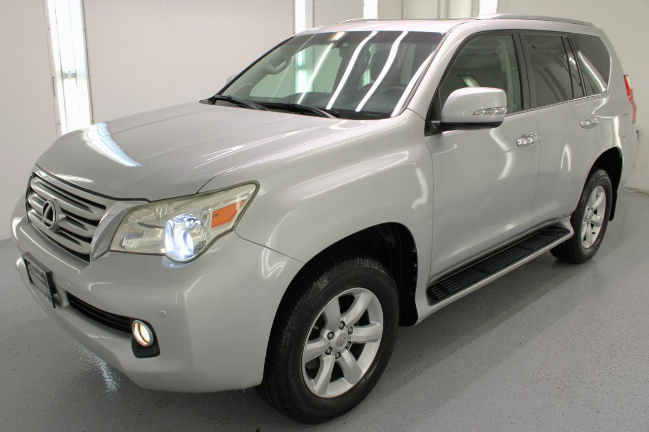 Used 2011 Lexus GX 460 w/ Comfort Plus Pkg AWD/4WD image 5