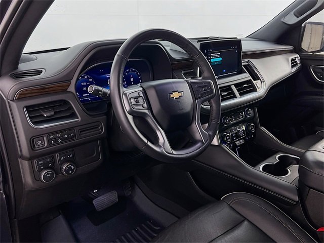 Used 2022 Chevrolet Suburban Premier image 36