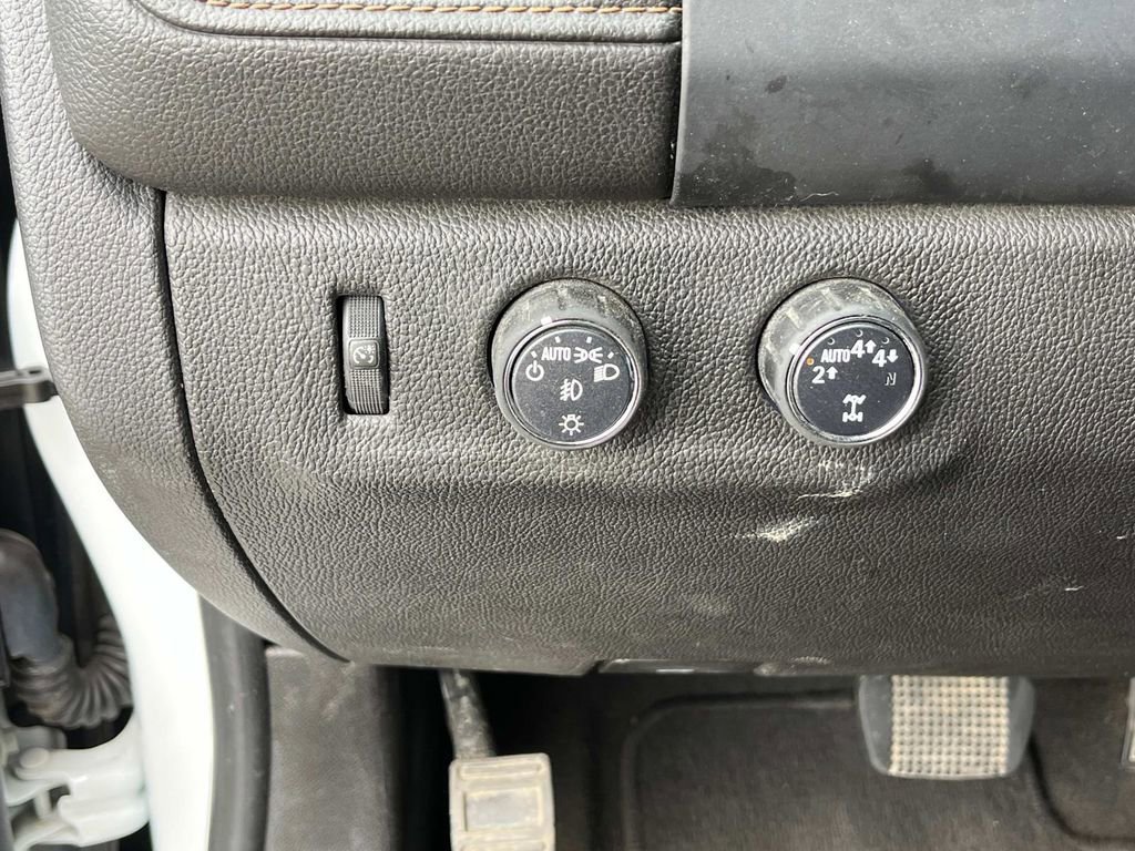 Used 2021 GMC Canyon AT4 image 28