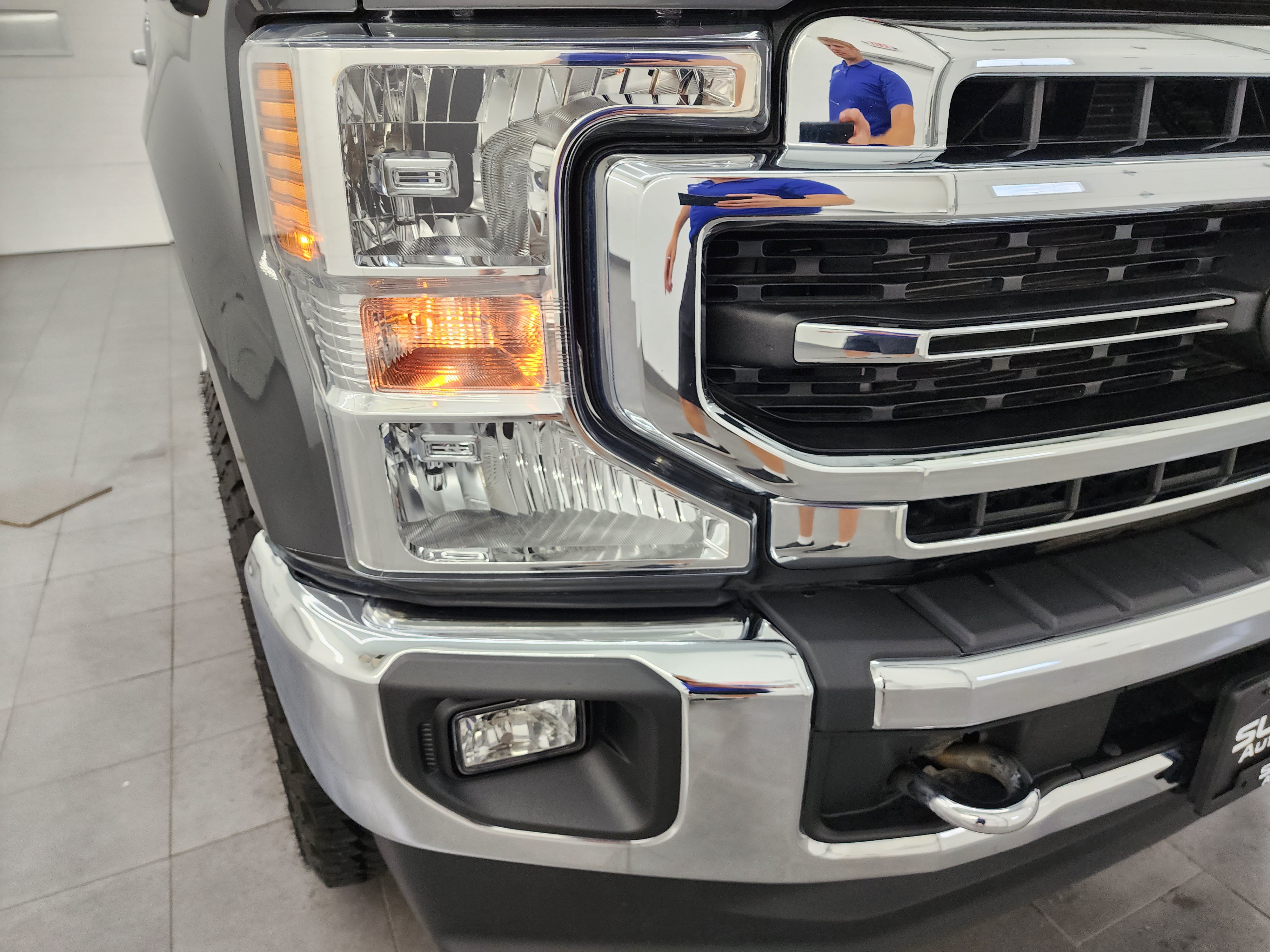 Used 2022 Ford F350 Lariat w/ Chrome Package AWD/4WD image 22