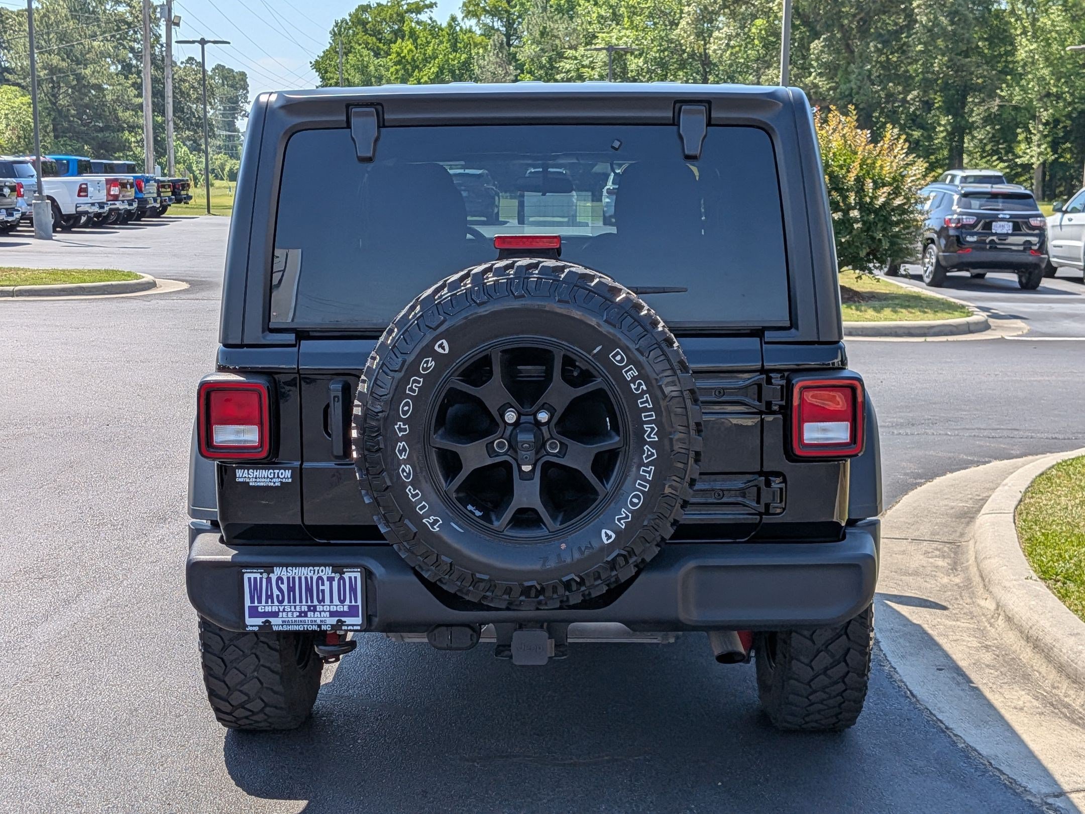 Used 2022 Jeep Wrangler Unlimited Sport AWD/4WD image 6