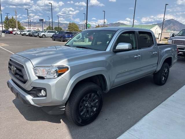 Used 2023 Toyota Tacoma SR5 image 3