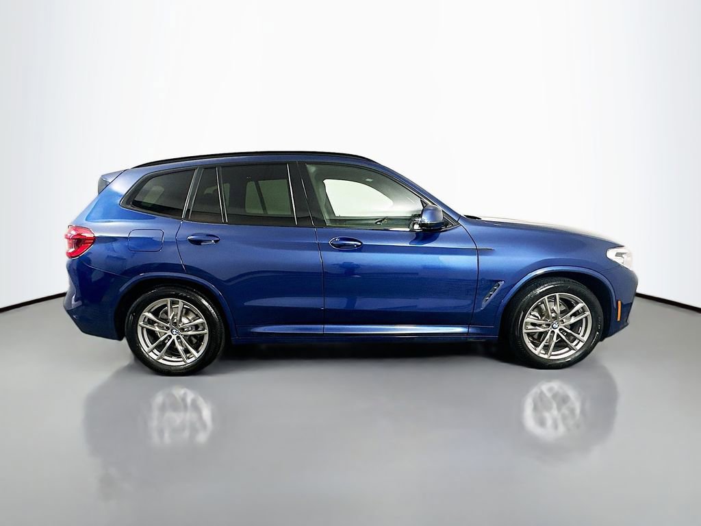 Used 2021 BMW X3 xDrive30e w/ M Sport Package image 4