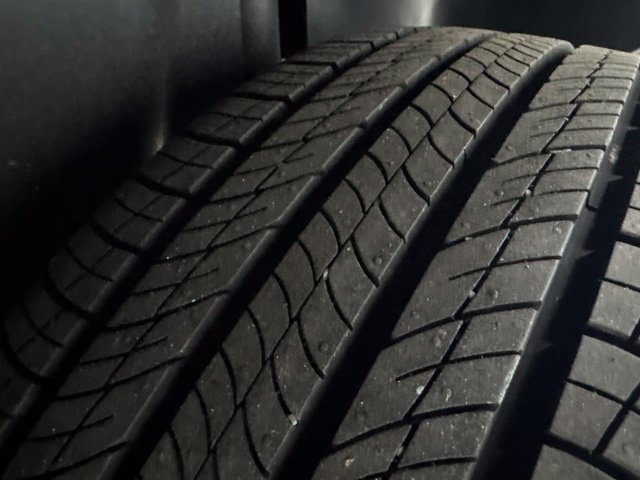Used 2024 Chevrolet Trax LT FWD image 35